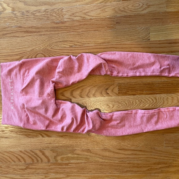 Alphalete Leggings Size Small - Picture 2 of 6